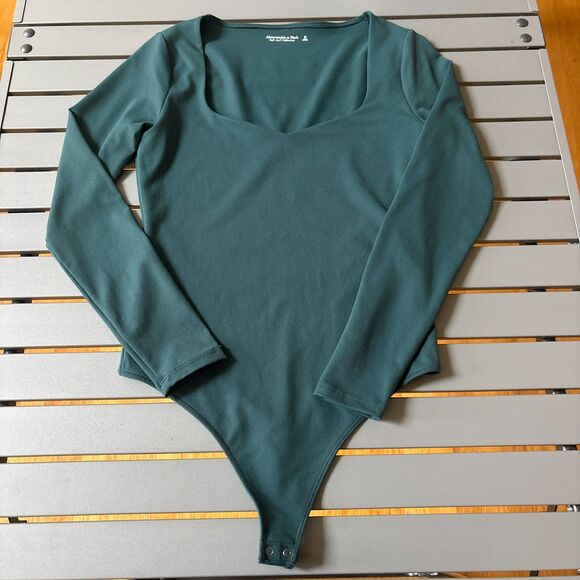 Abercrombie & Fitch Bodysuit Womens Medium Green Cheeky Long Sleeve Square Neck - Picture 2 of 7